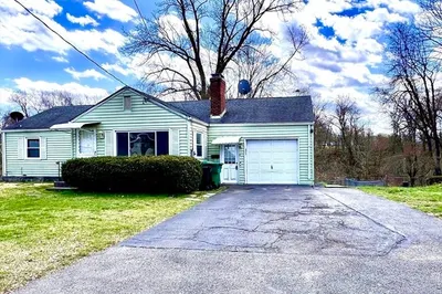 427 Irene St 1