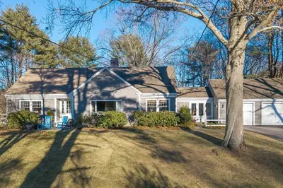 31 Grapevine Road 1