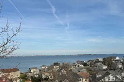 60 Cliff Ave ##3