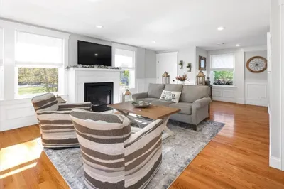 93 Beechwood St #1 1