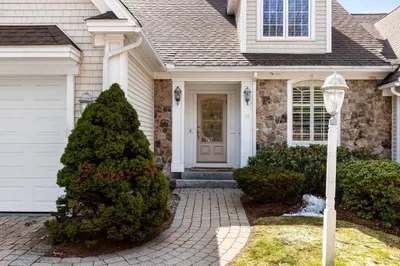 11 Swan Ln 1
