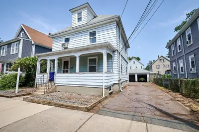 175 Adams St
