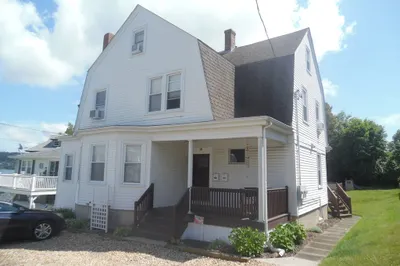 109 Warren Street #2 1