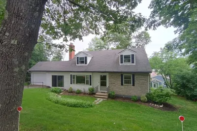 67 Cliffe Ave 1