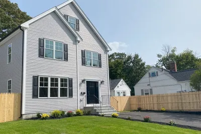 49 Snell Ave 1