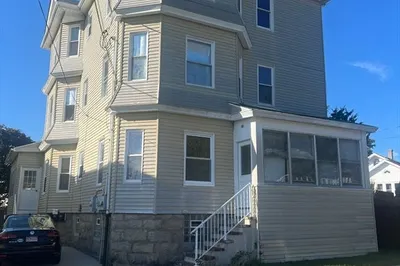 15 Marsh Street #1