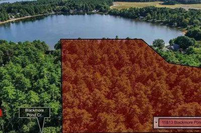 11 + 13 Blackmore Pond Circle 1
