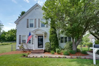 45 Hayes Ave 1