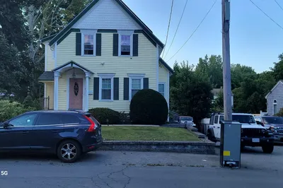 68 Jenkins Ave 1