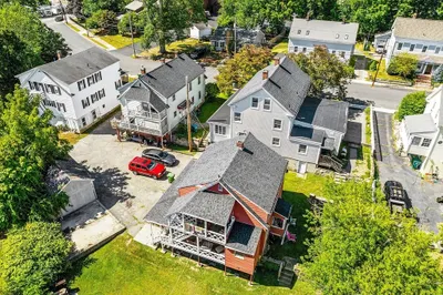 18-24 East St