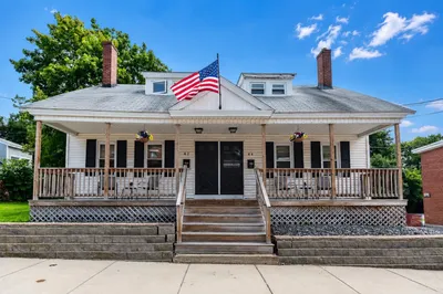 42-44 Grove St