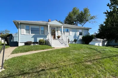 24 Tarrytown Lane