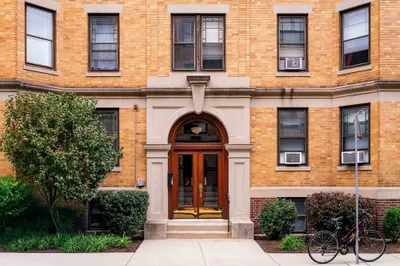 4 Newport Road #7