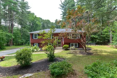 137 Howard Street 1