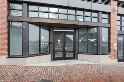 206 Main St #2 1