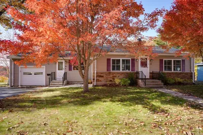 80 Edgewater Dr 1