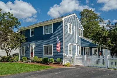 68 Bay View Dr 1