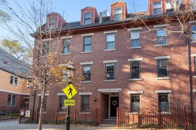 3 Devens St #2