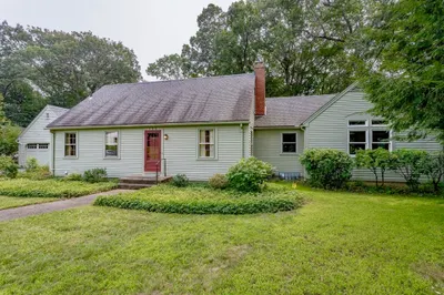 126 Western Circle 1
