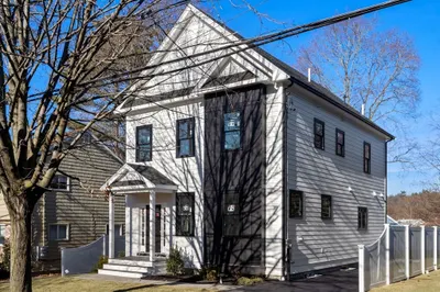 59 Burnham St