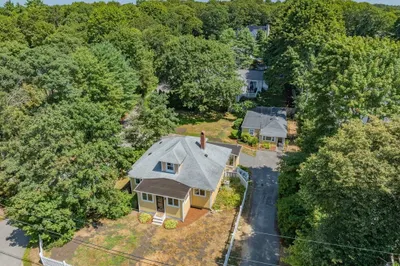 100 River Rd 1