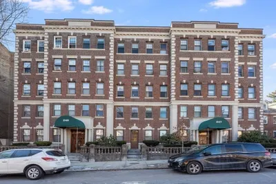 249 Chestnut Hill Avenue #54 1