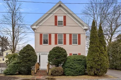 6 Elm St 1