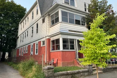 6 Oliver St 1
