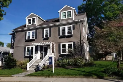 30 Richardson St #30