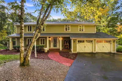 4 Stoney Brook Road 1