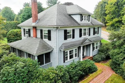 299 Salisbury St 1