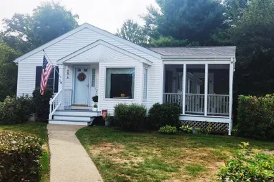 28 Brookbend Way E Way #28 1