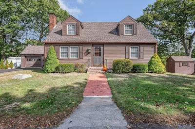122 Bickford St