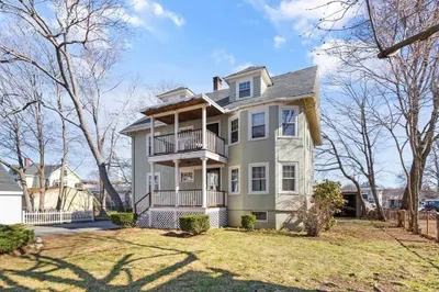 66 Boston Ave #2
