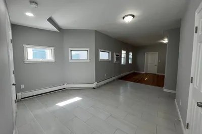106 Walnut Ave #2 1