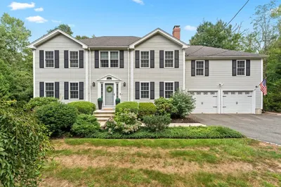 28 Beaver St 1