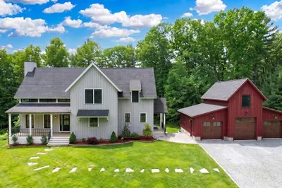 5 Gold Crest Drive 1