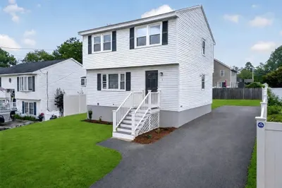 3 Nealley St