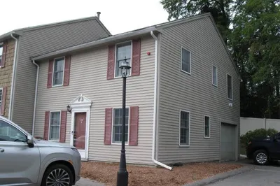 12 Oliver Street #12I 1