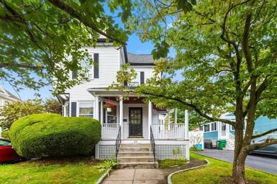 26 Farragut Avenue 1