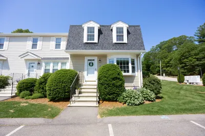 19 Crystal Way #19
