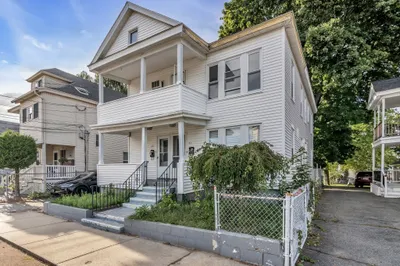 21-23 Lafayette Ave #2 1