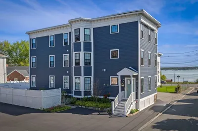 13 Spring St #3 1