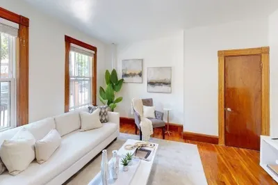 200 Highland St 1