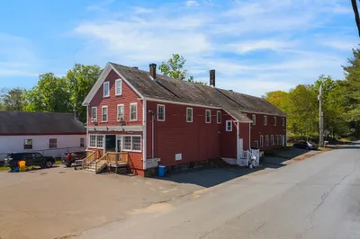 3 Taylor St 1