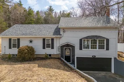81 Taylor Rd