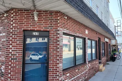 263-265 Rodman St 1