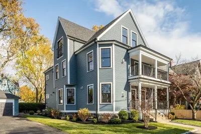12 Maple St #12