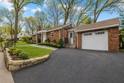 78 Windemere Cir 1