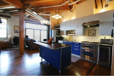 43 Charlton St #404
